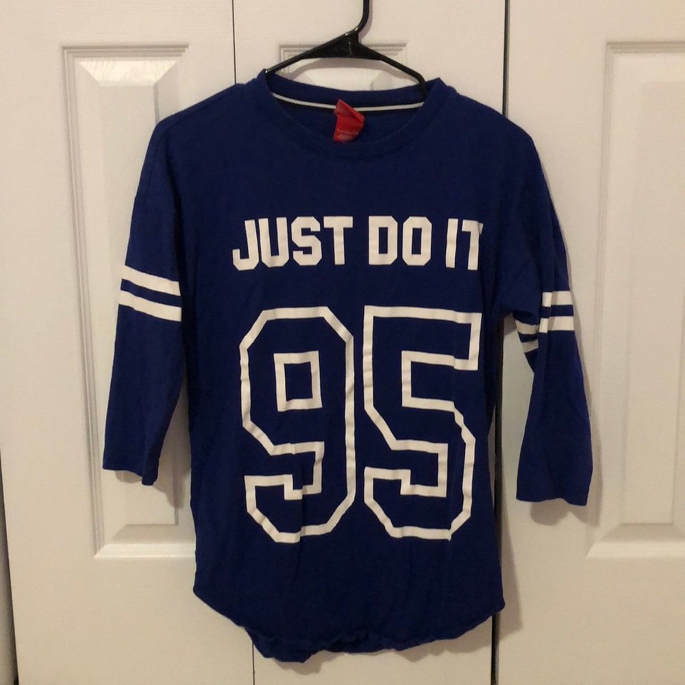 Women’s Nike 3/4 length sleeve